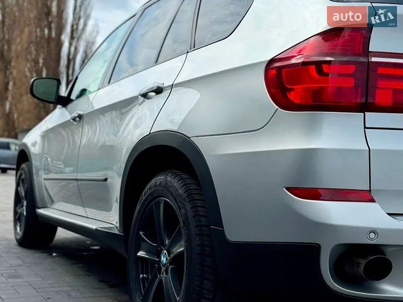 BMW X5 2011