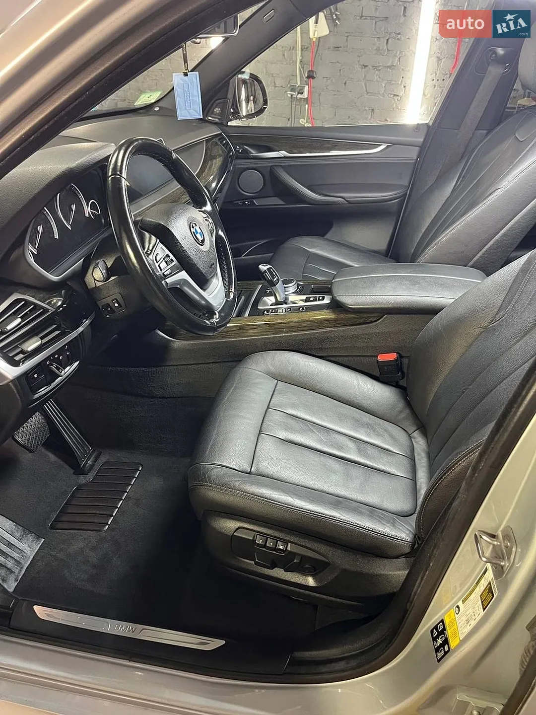 2017 BMW X5 - мініатюра 32