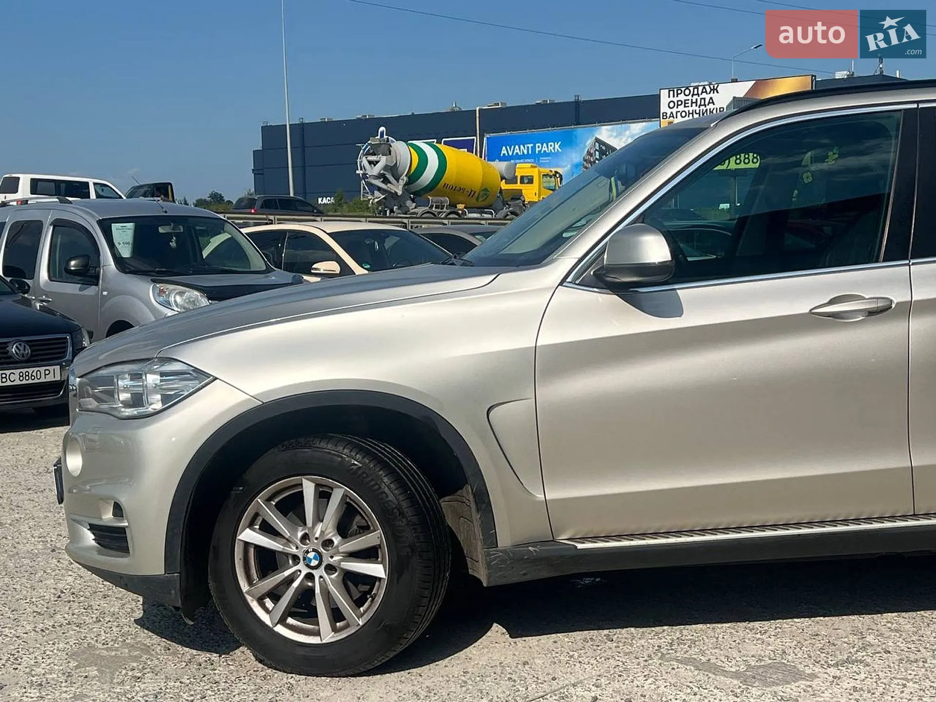 2016 BMW X5 - мініатюра 2