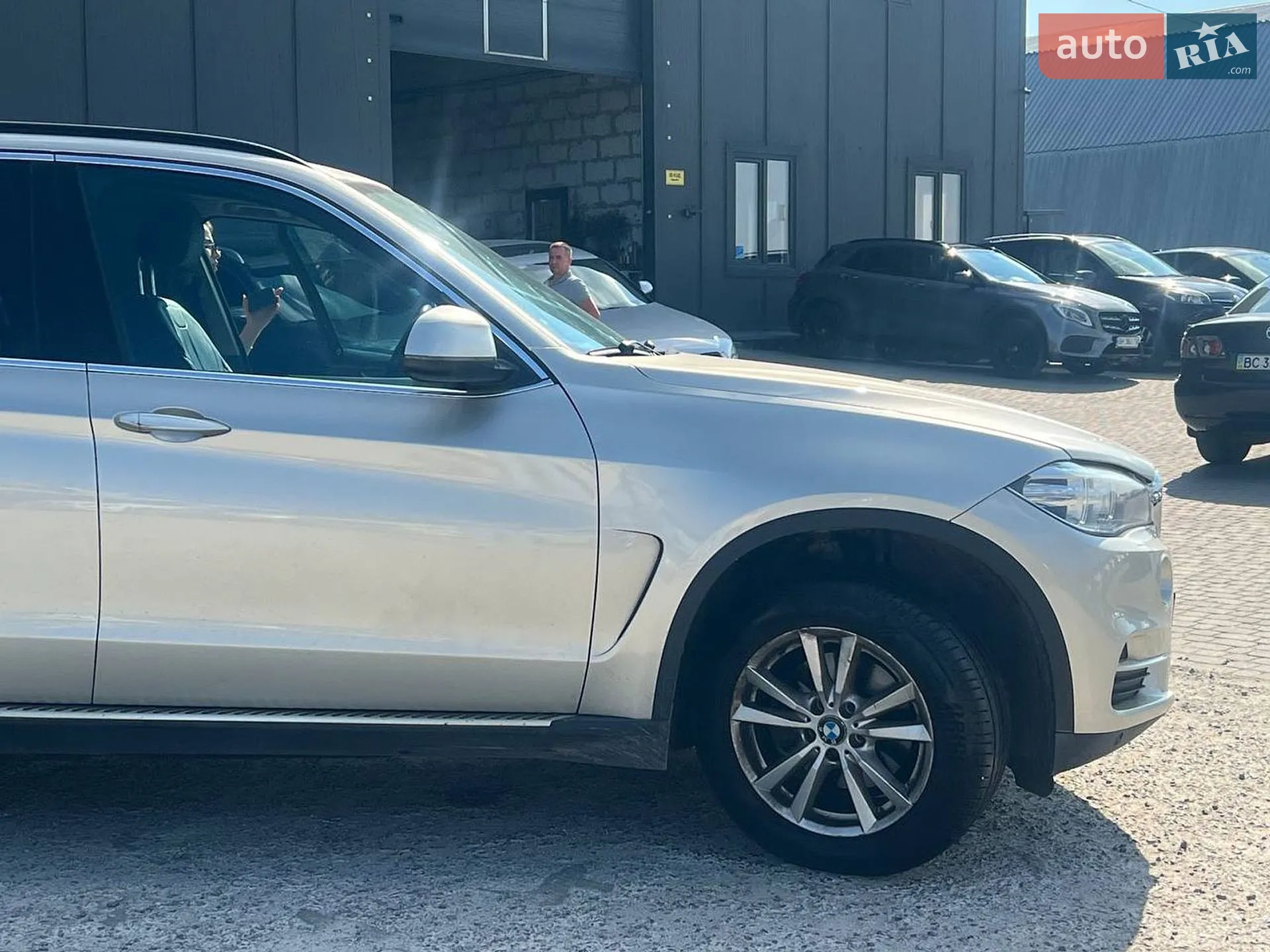 2016 BMW X5 - мініатюра 9