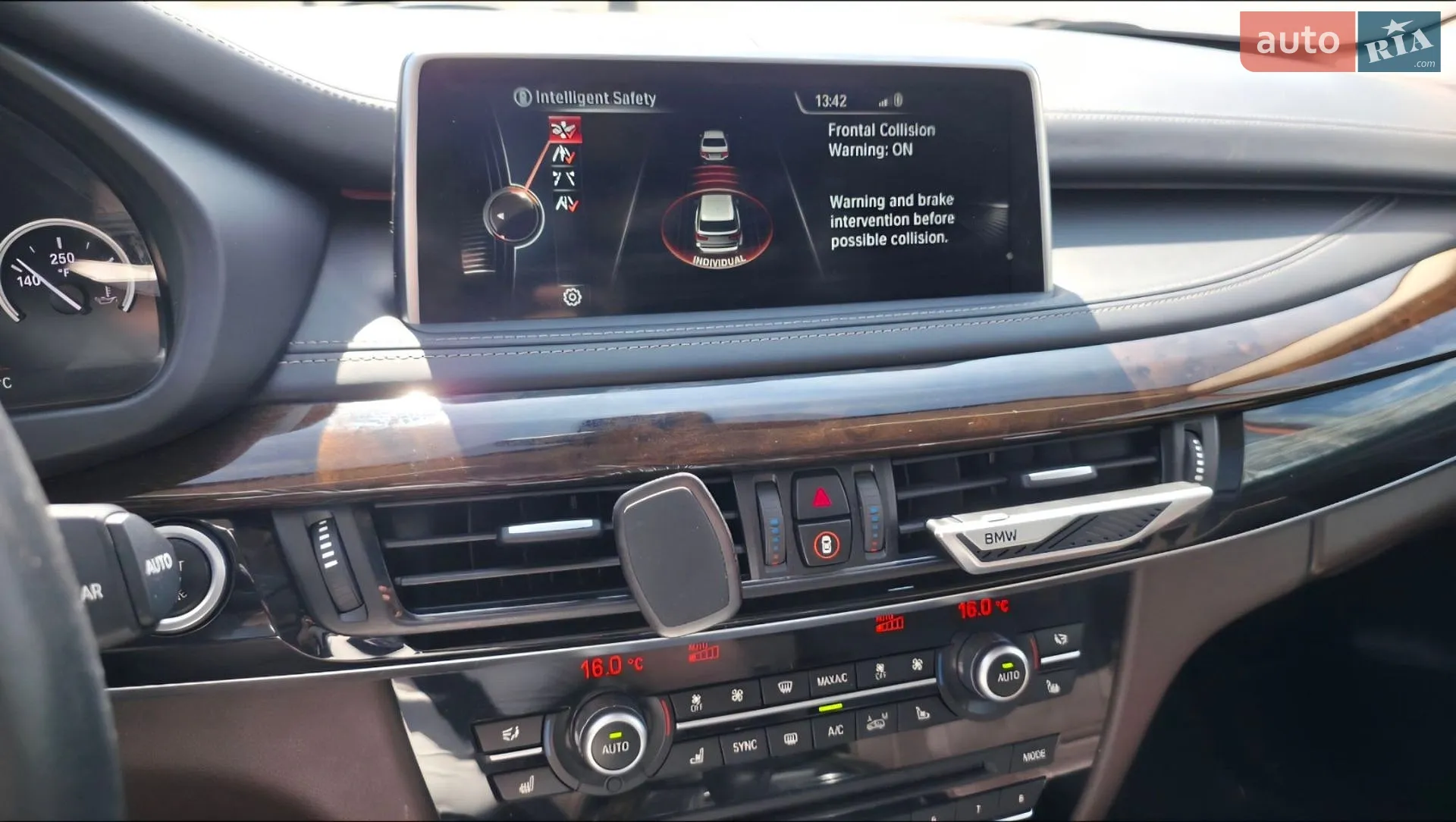 2015 BMW X5 - мініатюра 19