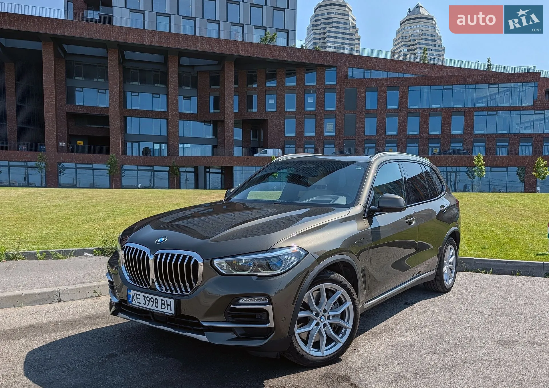 2020 BMW X5 - фото 1