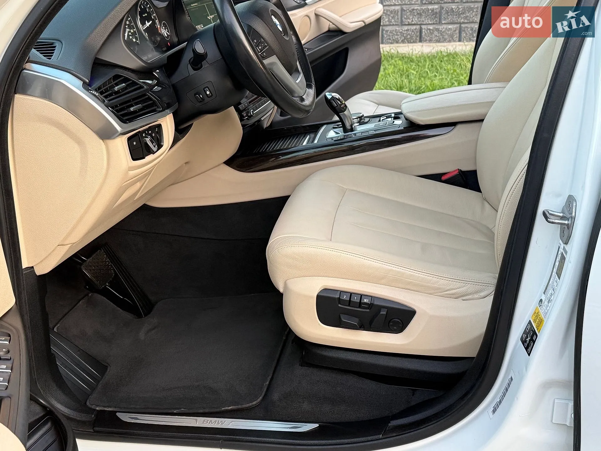 2015 BMW X5 - мініатюра 39