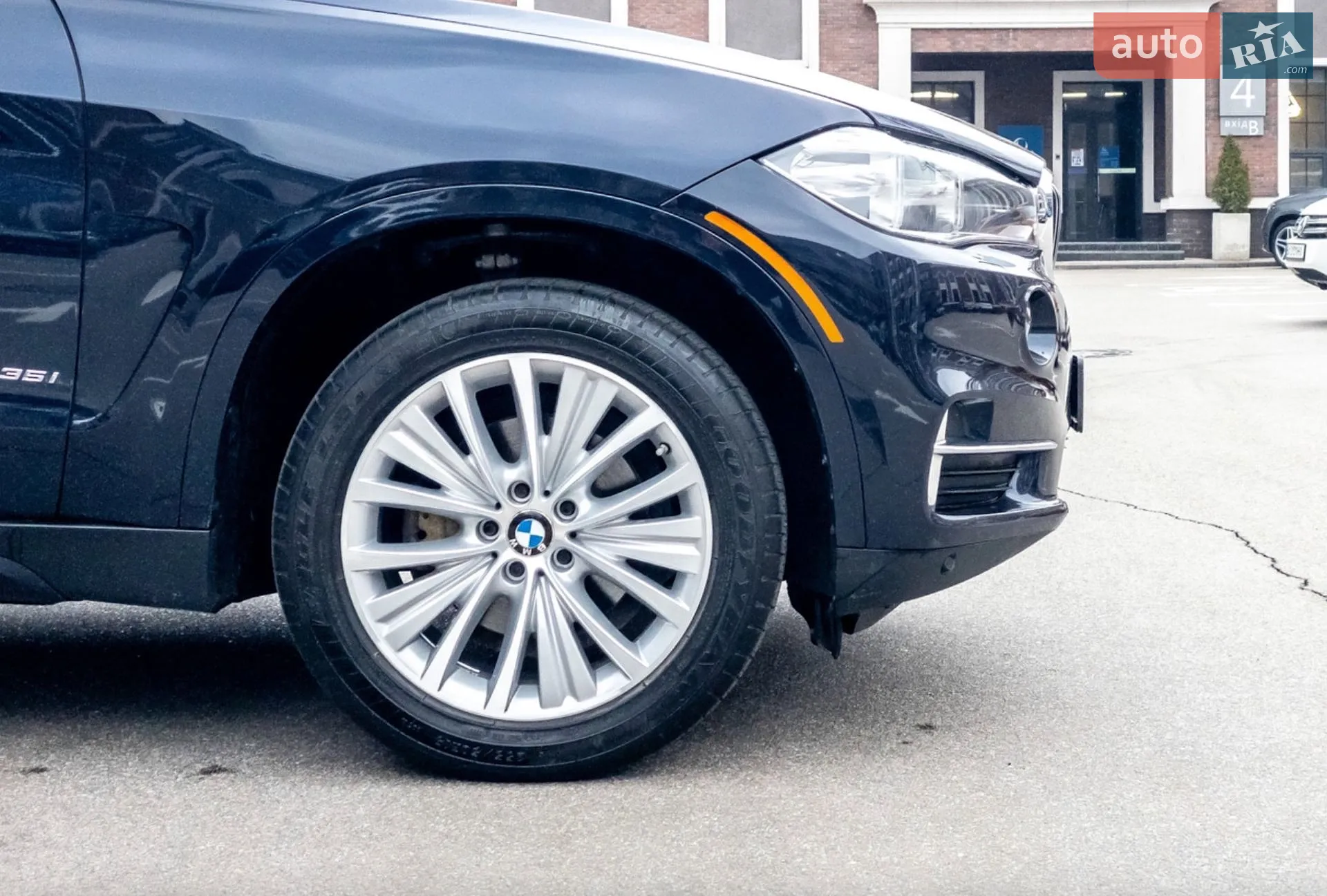 2016 BMW X5 - мініатюра 4