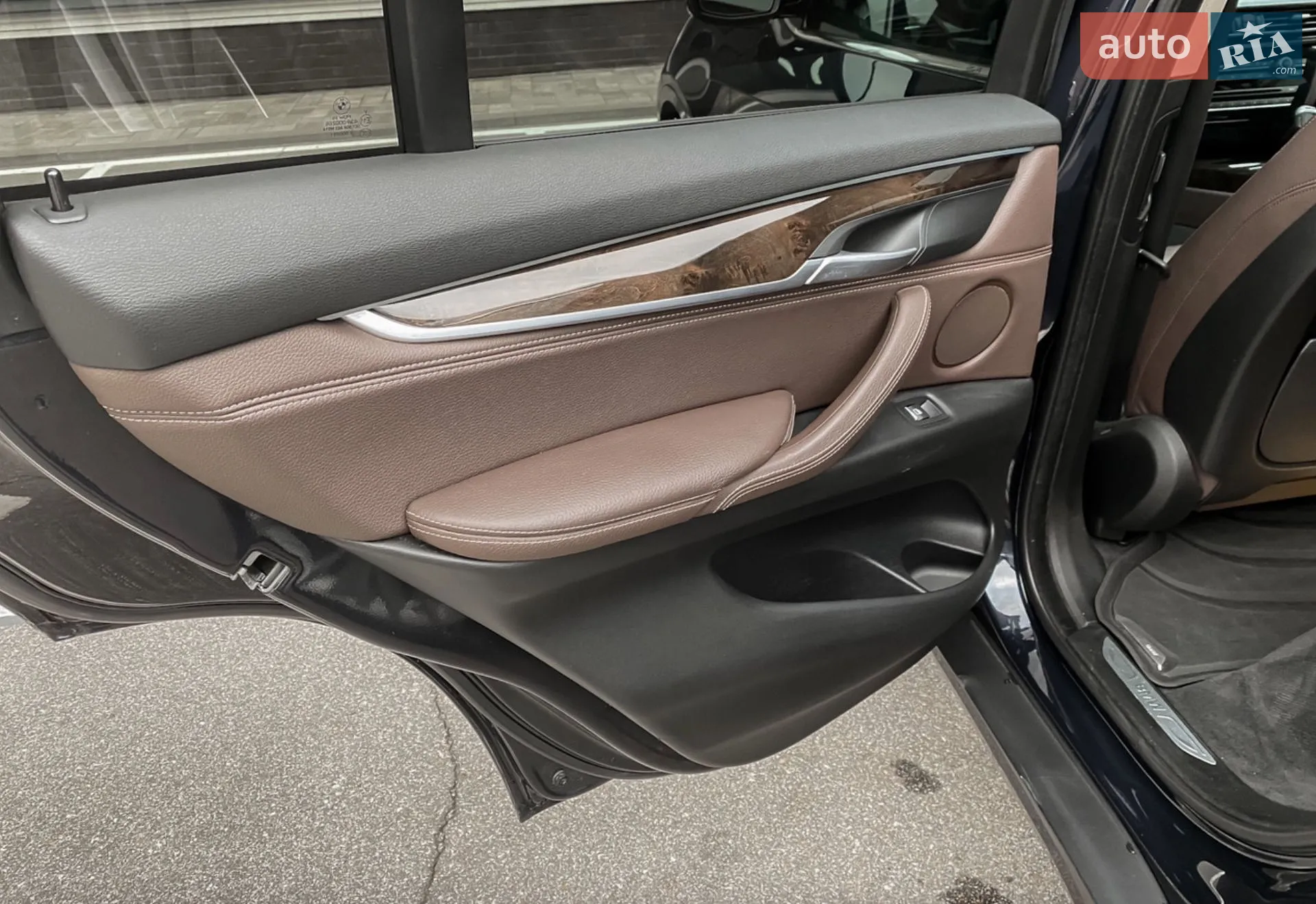 2016 BMW X5 - мініатюра 18