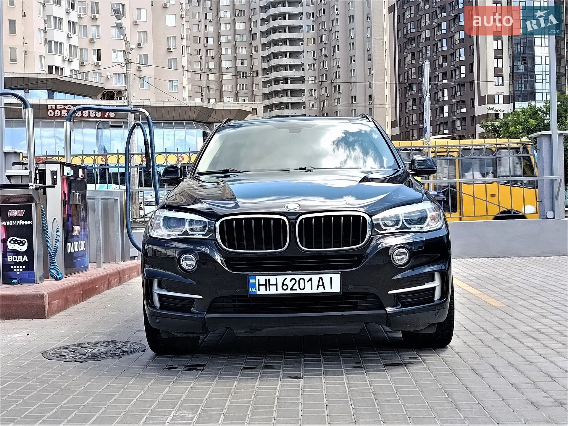 2015 BMW X5 - мініатюра 2
