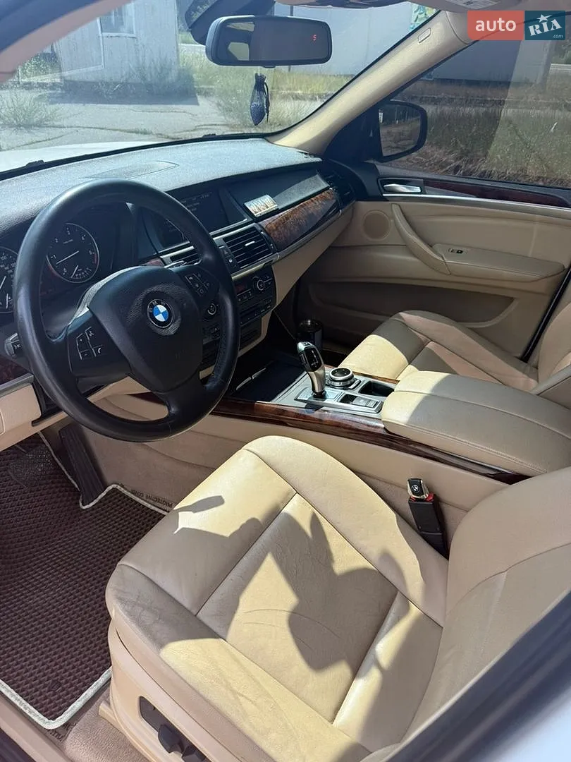 2011 BMW X5 - мініатюра 19