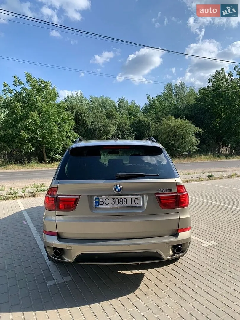 2010 BMW X5 - мініатюра 6