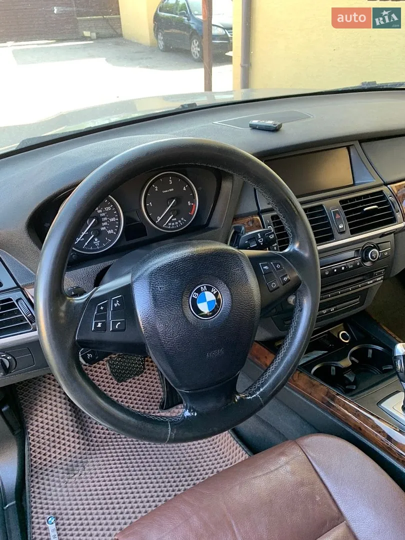 2010 BMW X5 - мініатюра 22