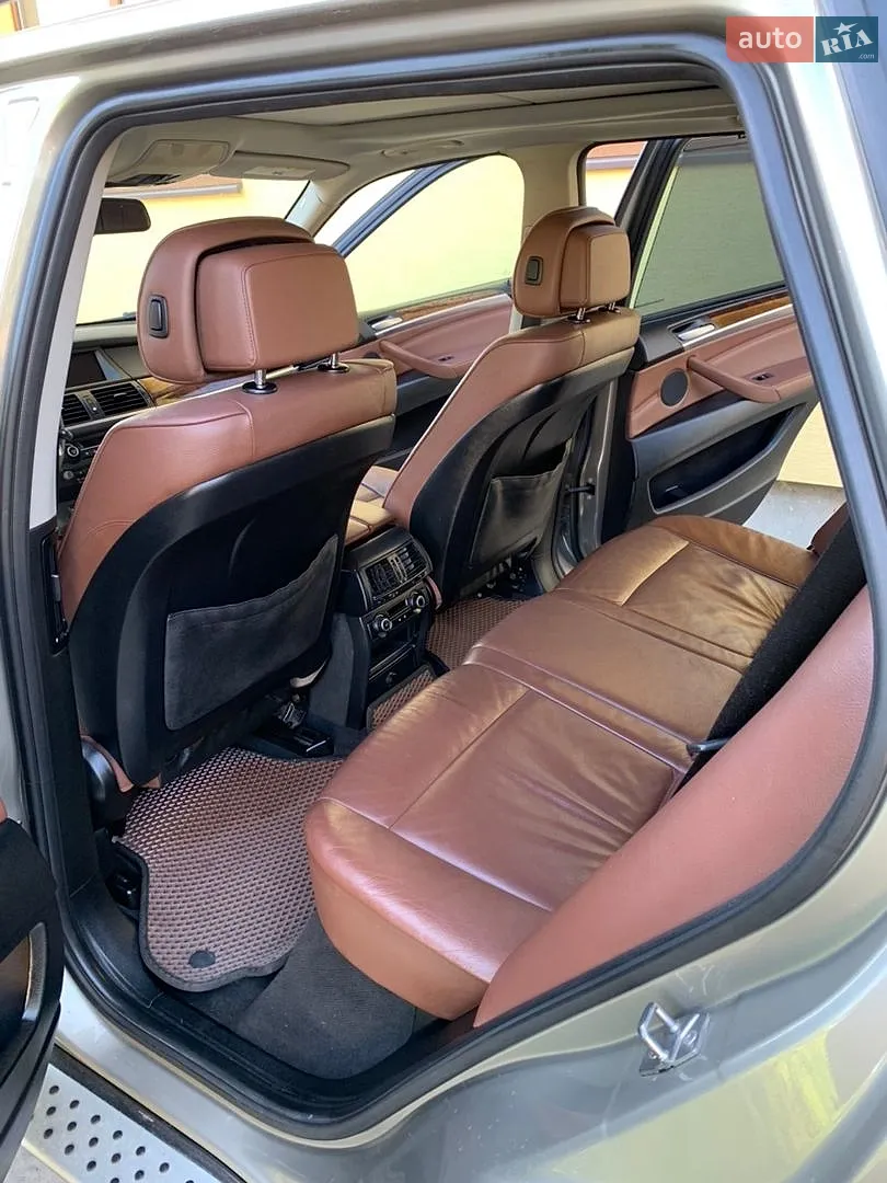 2010 BMW X5 - мініатюра 25