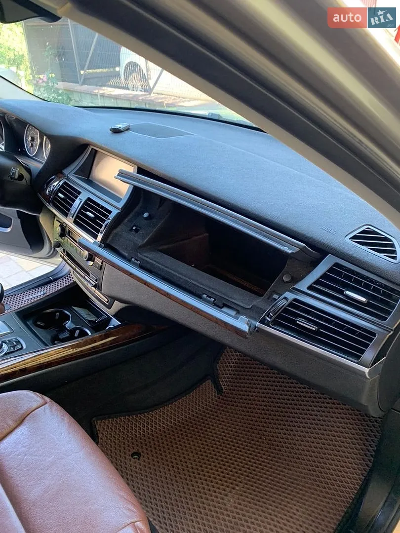 2010 BMW X5 - мініатюра 31