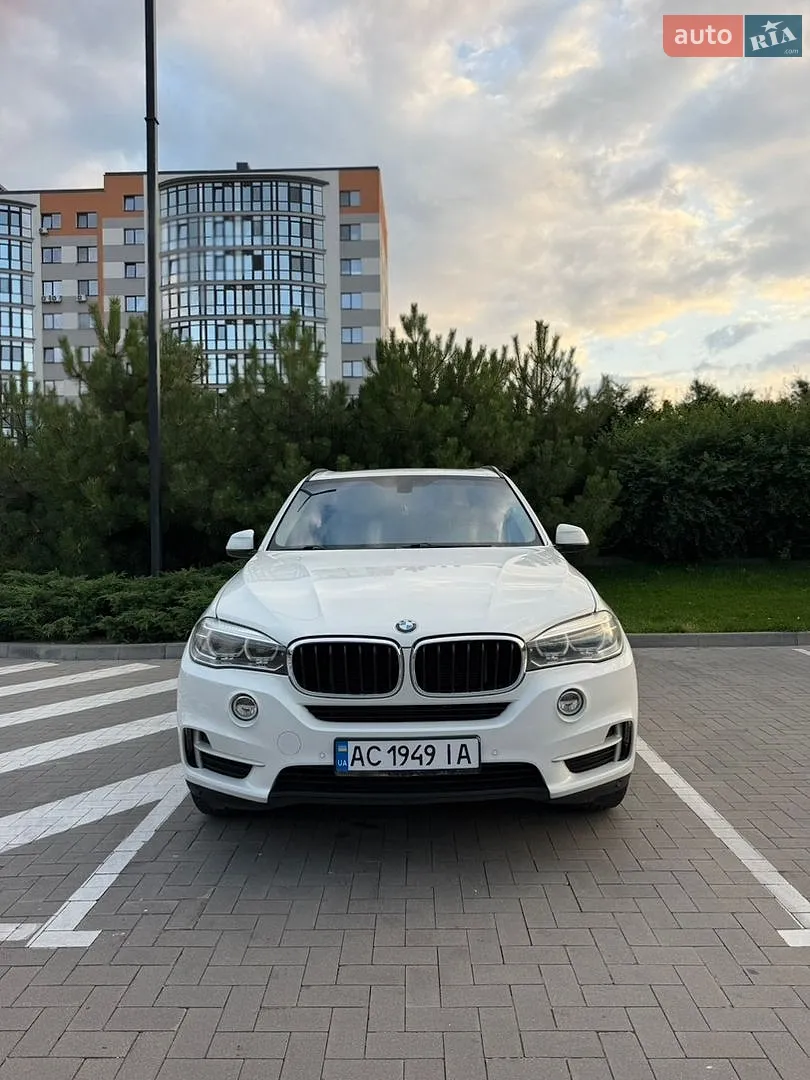 2015 BMW X5 - мініатюра 3