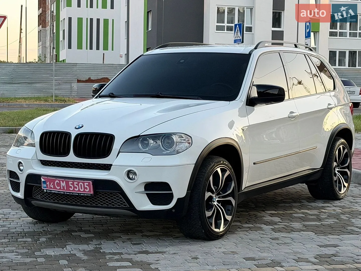 2011 BMW X5 - мініатюра 2