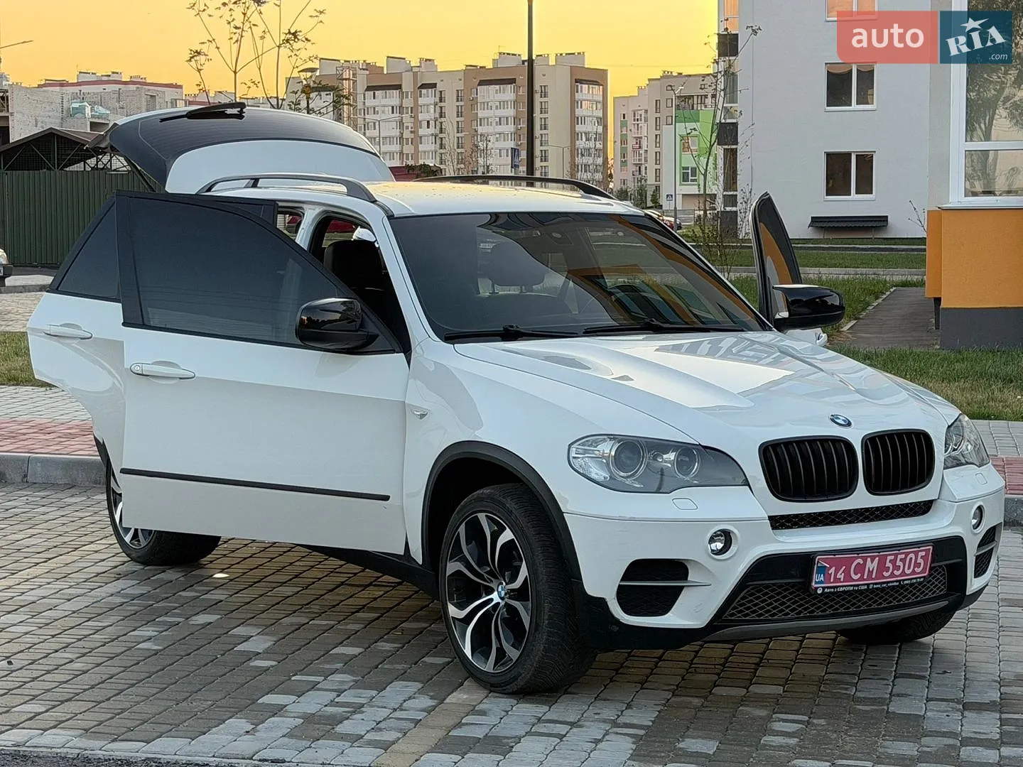 2011 BMW X5 - мініатюра 20