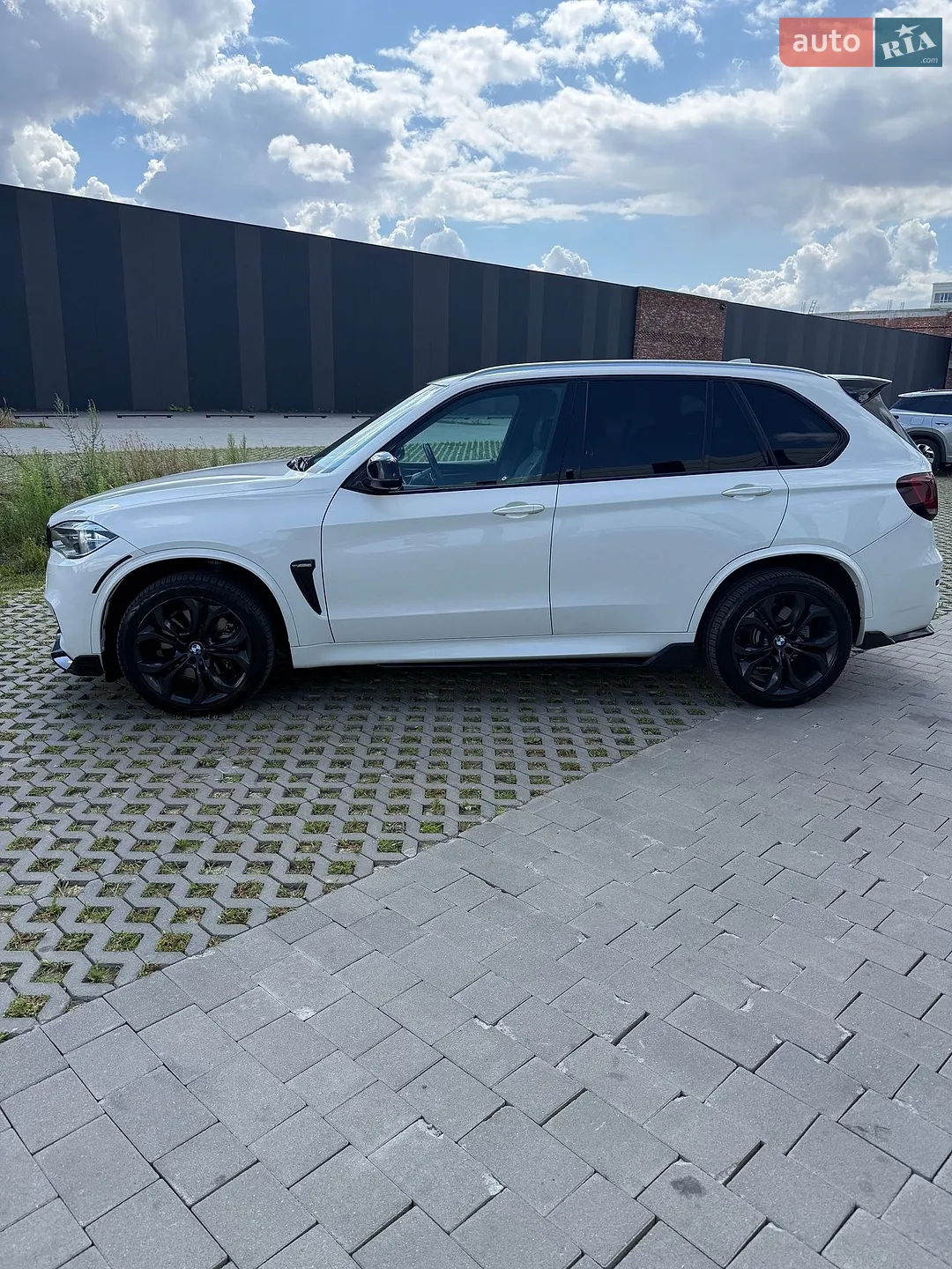 2016 BMW X5 - мініатюра 20