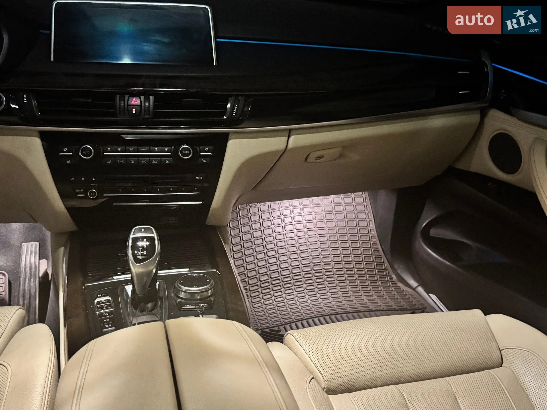 2017 BMW X5 - мініатюра 15