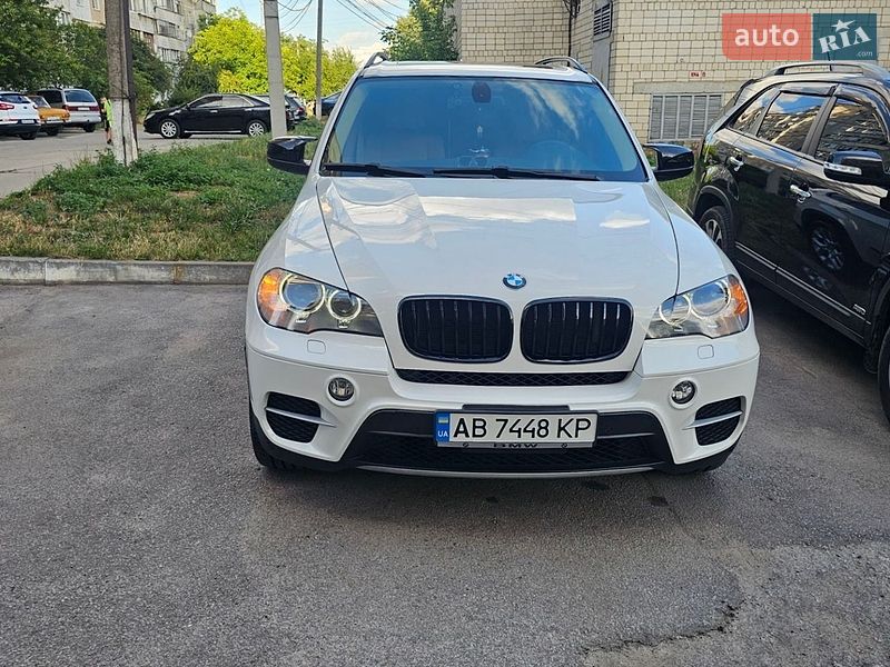 Внедорожник / Кроссовер BMW X5 2011 в Виннице