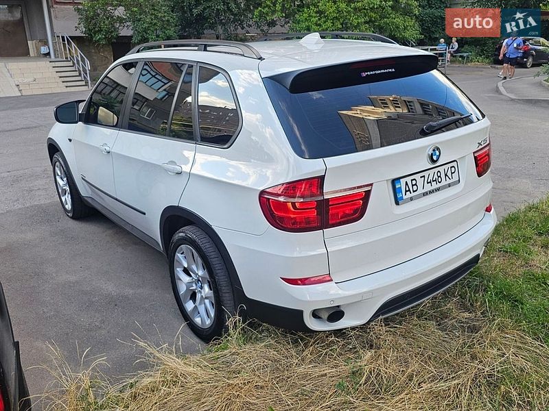 Внедорожник / Кроссовер BMW X5 2011 в Виннице