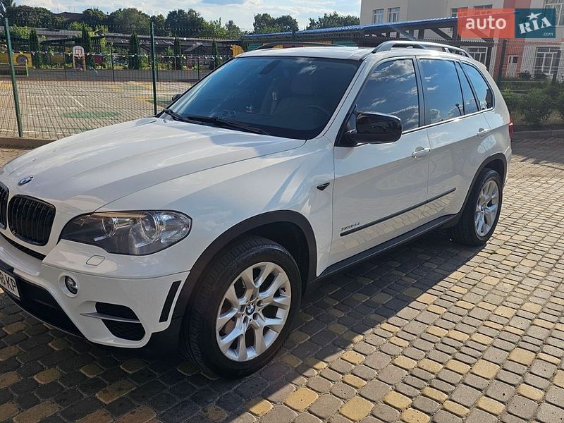 Внедорожник / Кроссовер BMW X5 2011 в Виннице