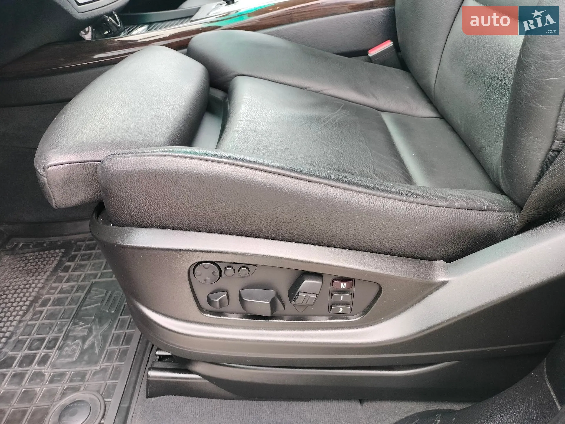 2012 BMW X5 - мініатюра 12