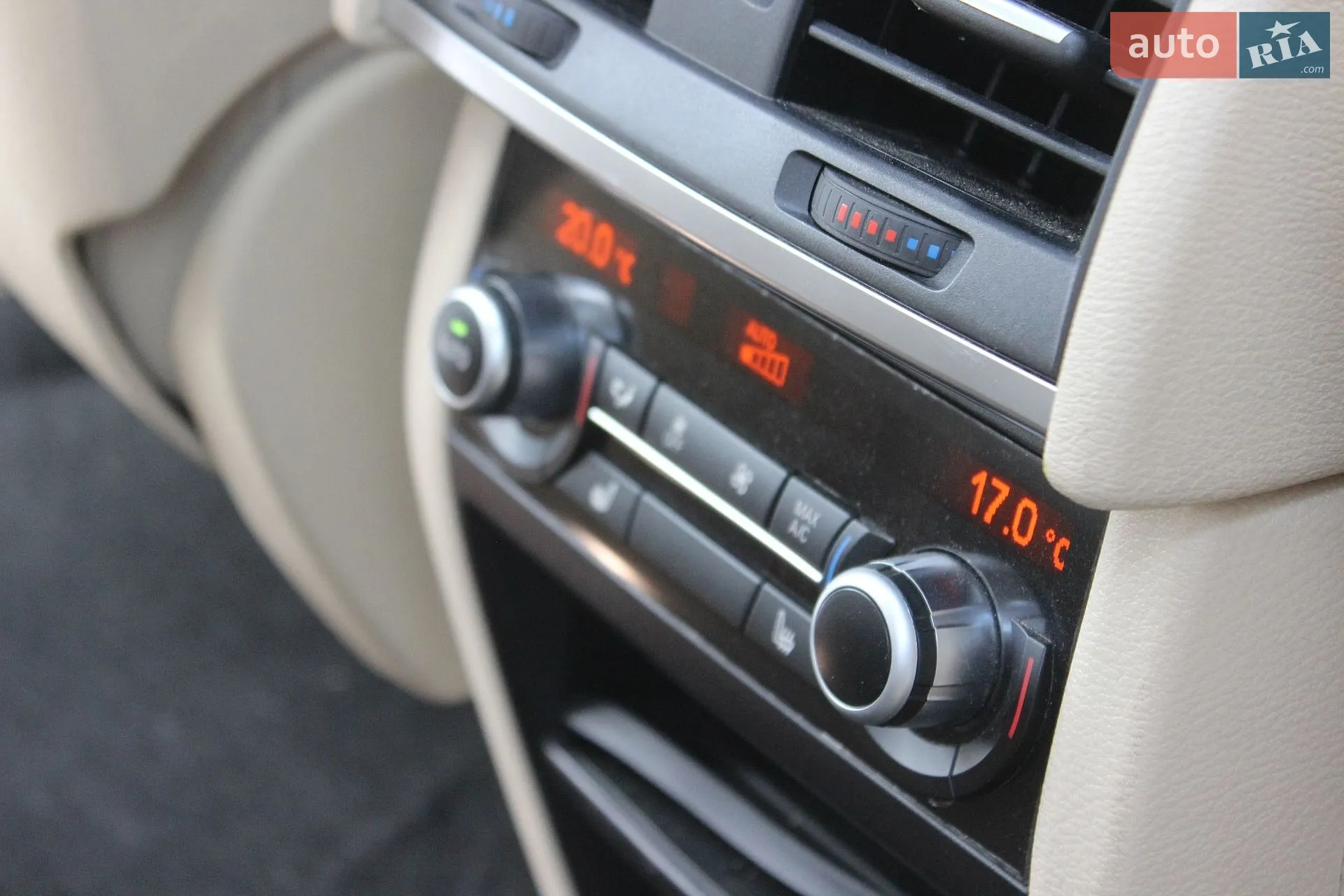2014 BMW X5 - мініатюра 27