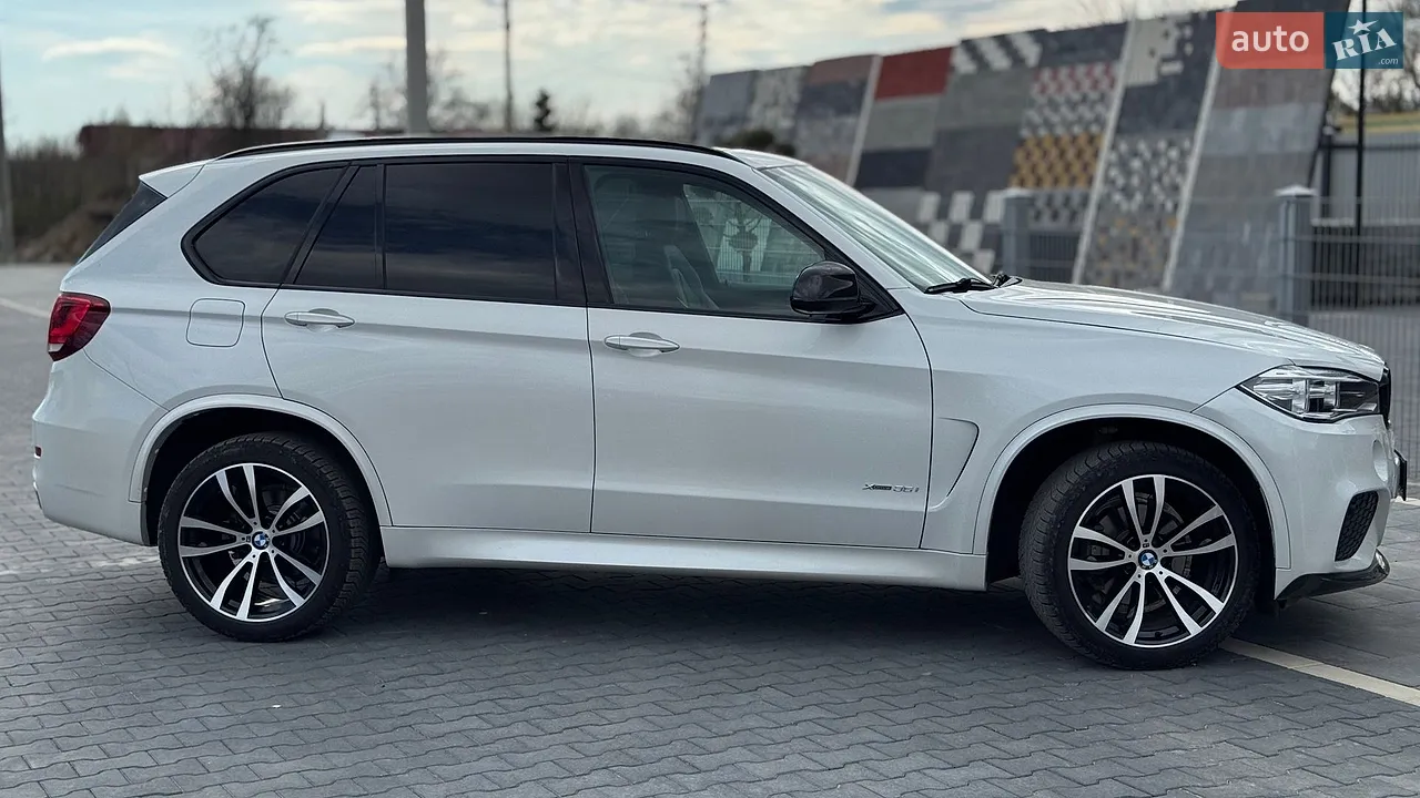 2017 BMW X5 - мініатюра 24