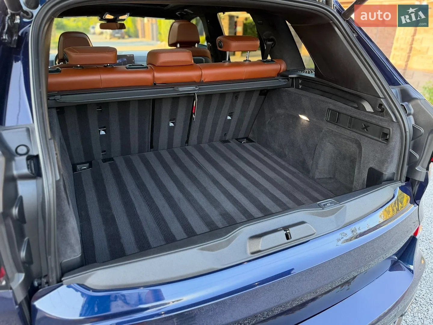 2023 BMW X5 - мініатюра 23