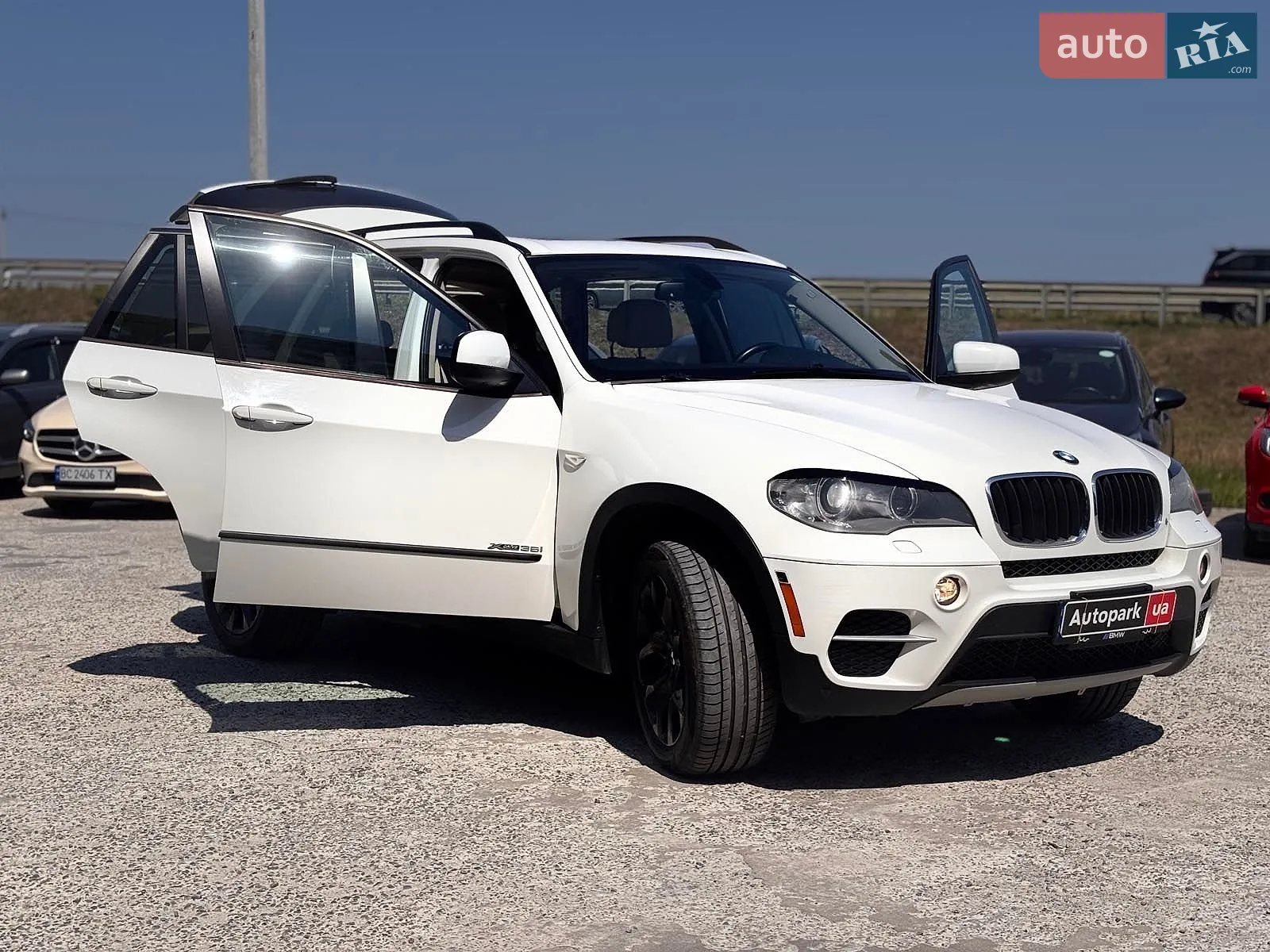 2011 BMW X5 - мініатюра 21