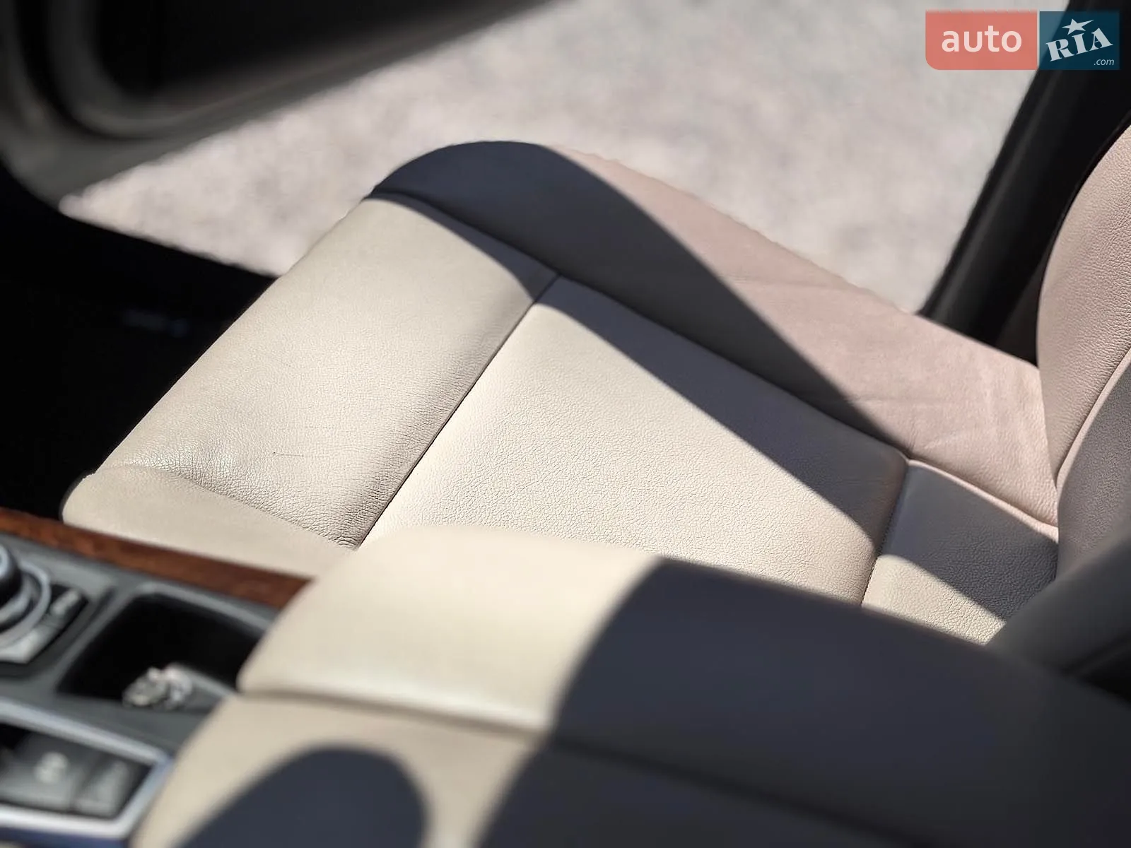 2011 BMW X5 - мініатюра 41