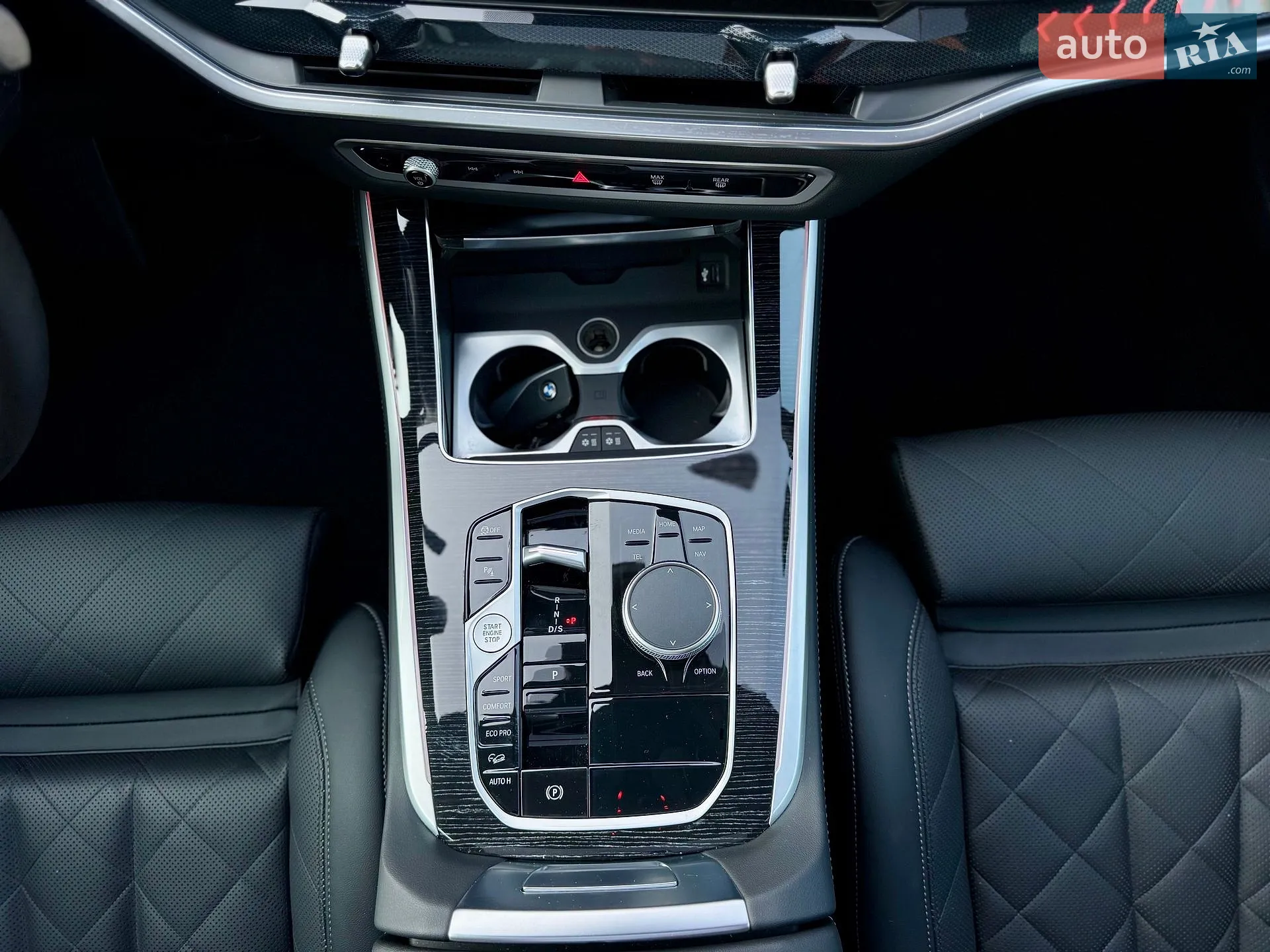 2025 BMW X5 - мініатюра 25