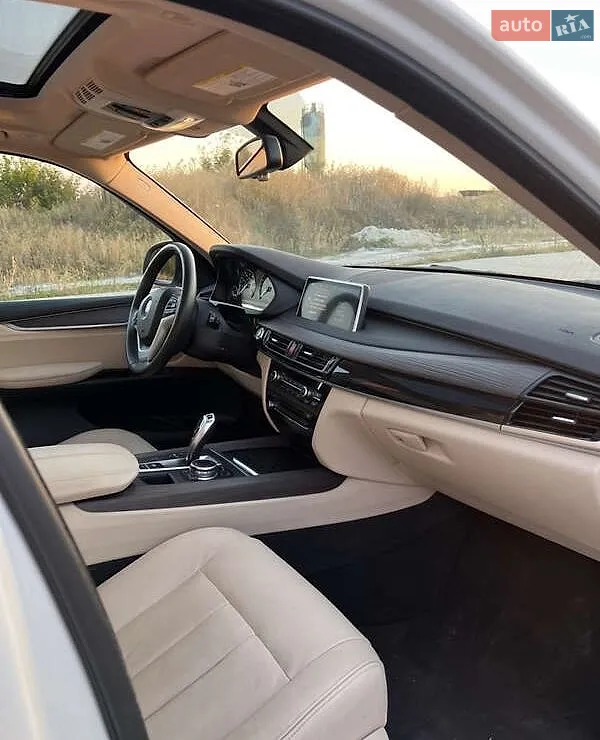 2015 BMW X5 - мініатюра 13