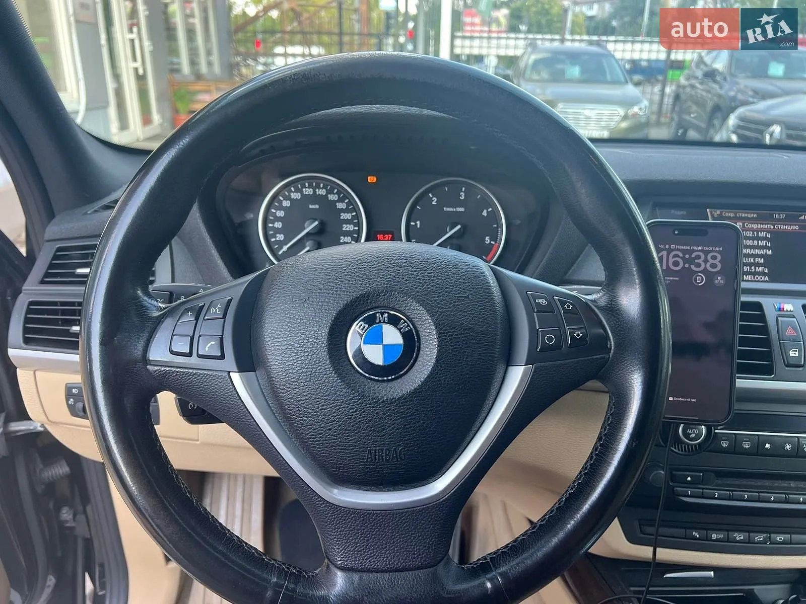 2011 BMW X5 - мініатюра 21