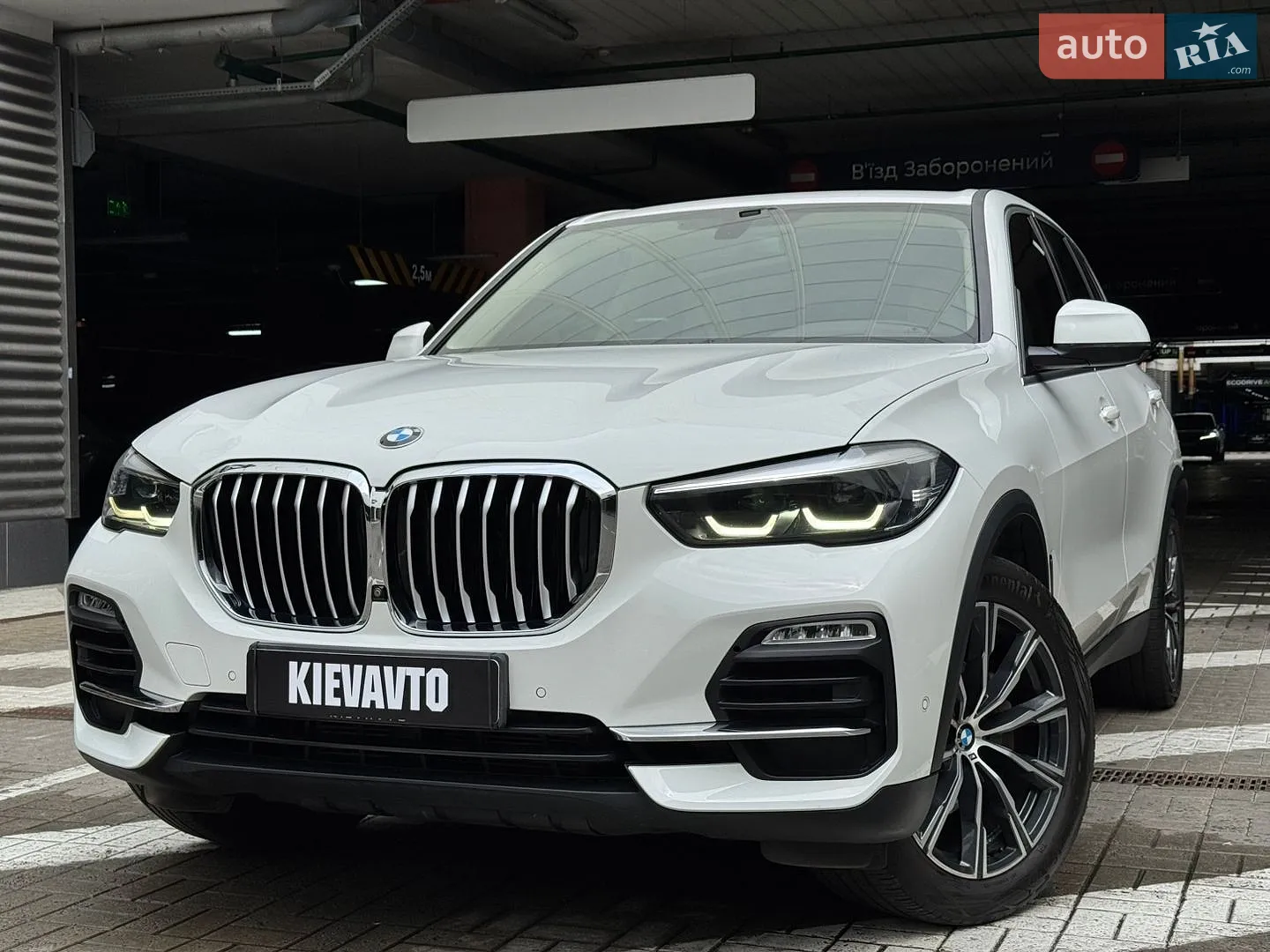 2018 BMW X5 - мініатюра 2