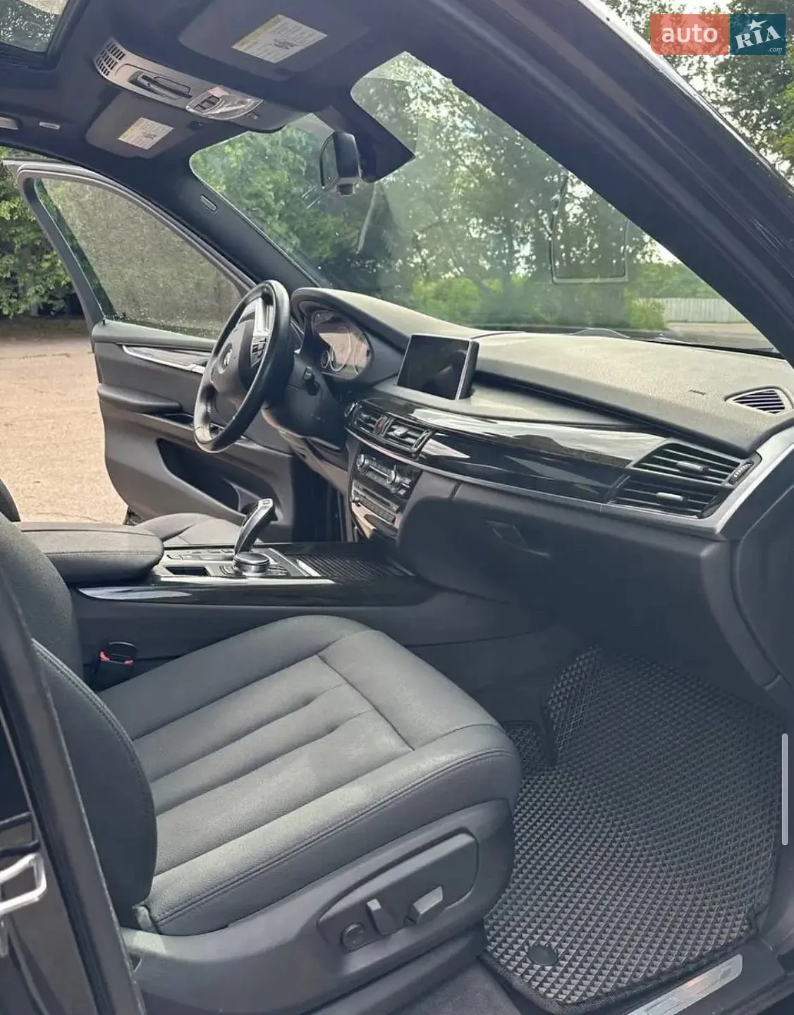2017 BMW X5 - мініатюра 13