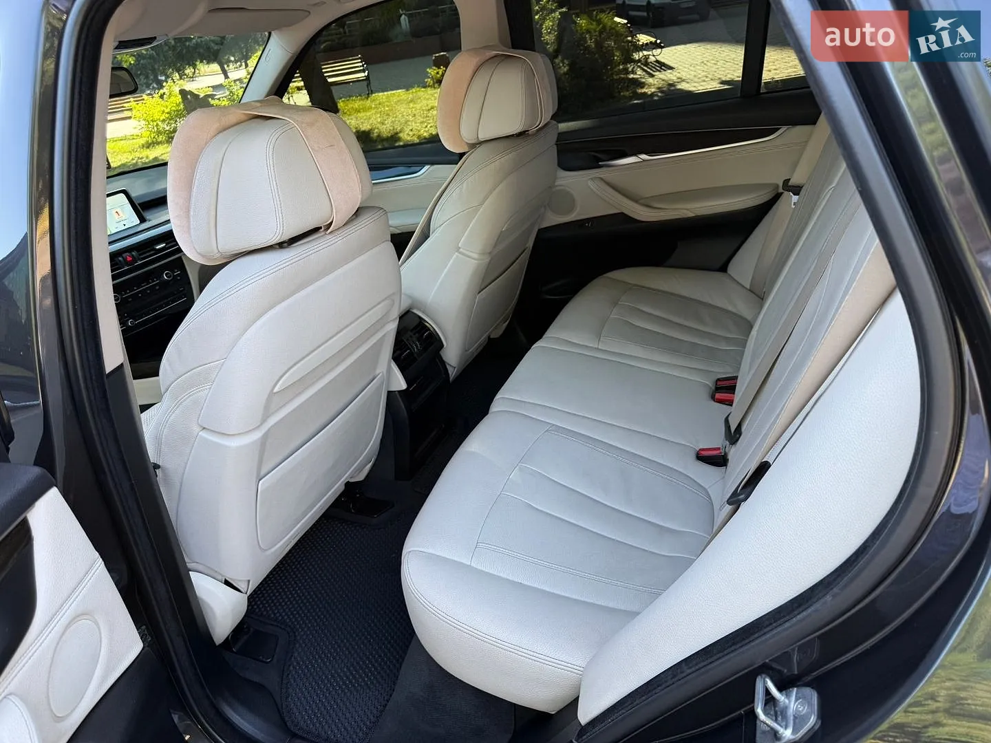 2015 BMW X5 - мініатюра 18
