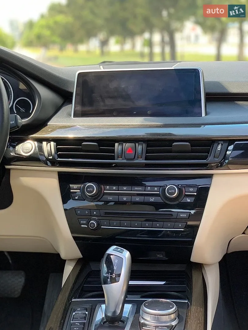 2016 BMW X5 - мініатюра 14
