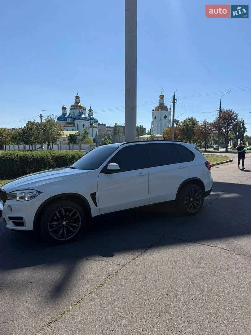 2017 BMW X5 - мініатюра 4