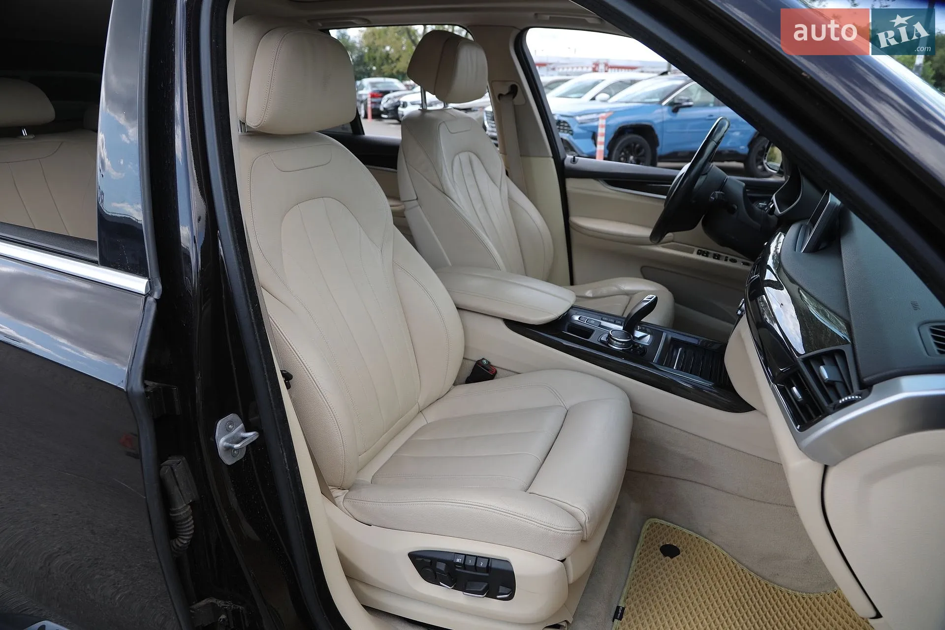 2015 BMW X5 - мініатюра 16