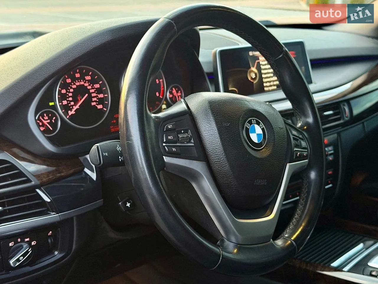2014 BMW X5 - мініатюра 29