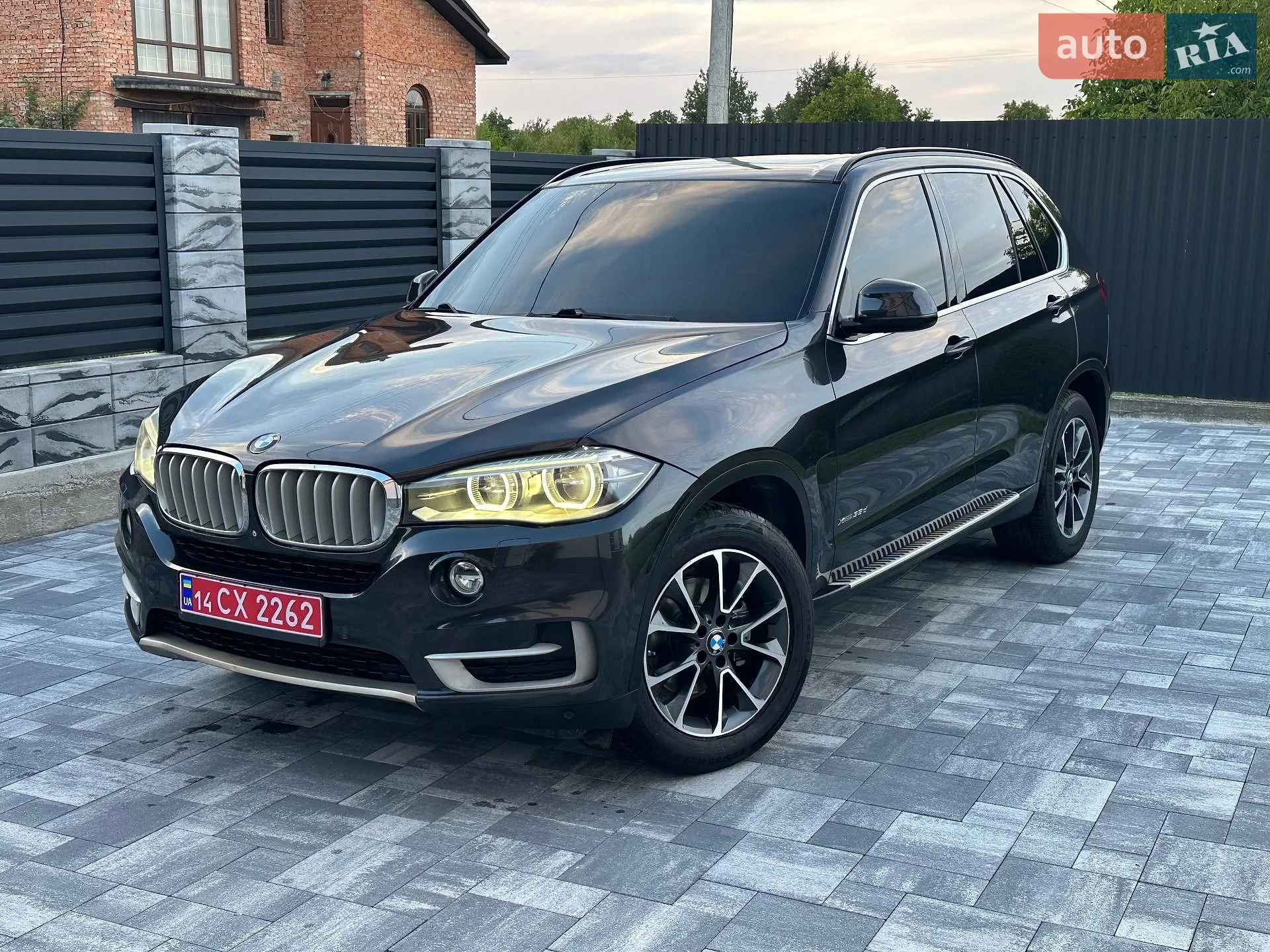 2015 BMW X5 - мініатюра 3