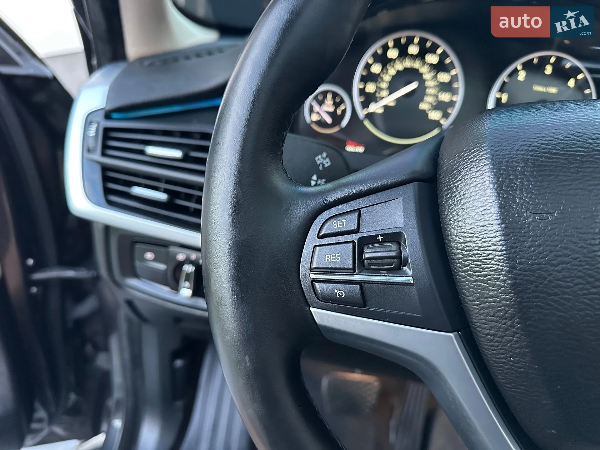 2015 BMW X5 - мініатюра 41