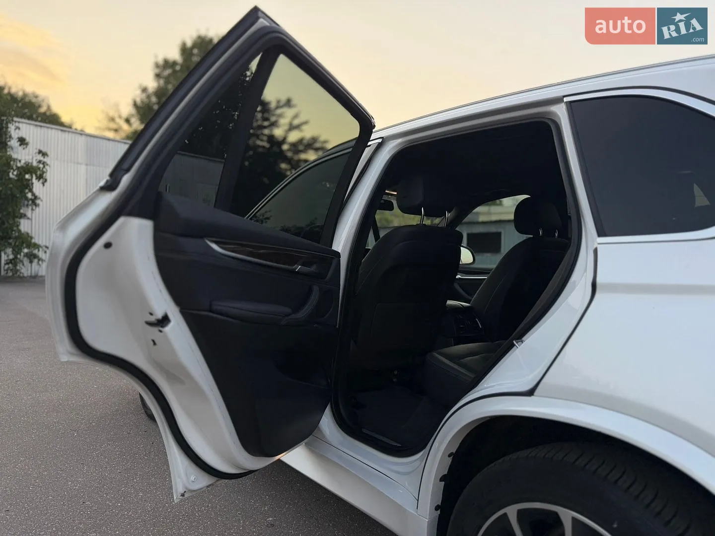 2017 BMW X5 - мініатюра 17
