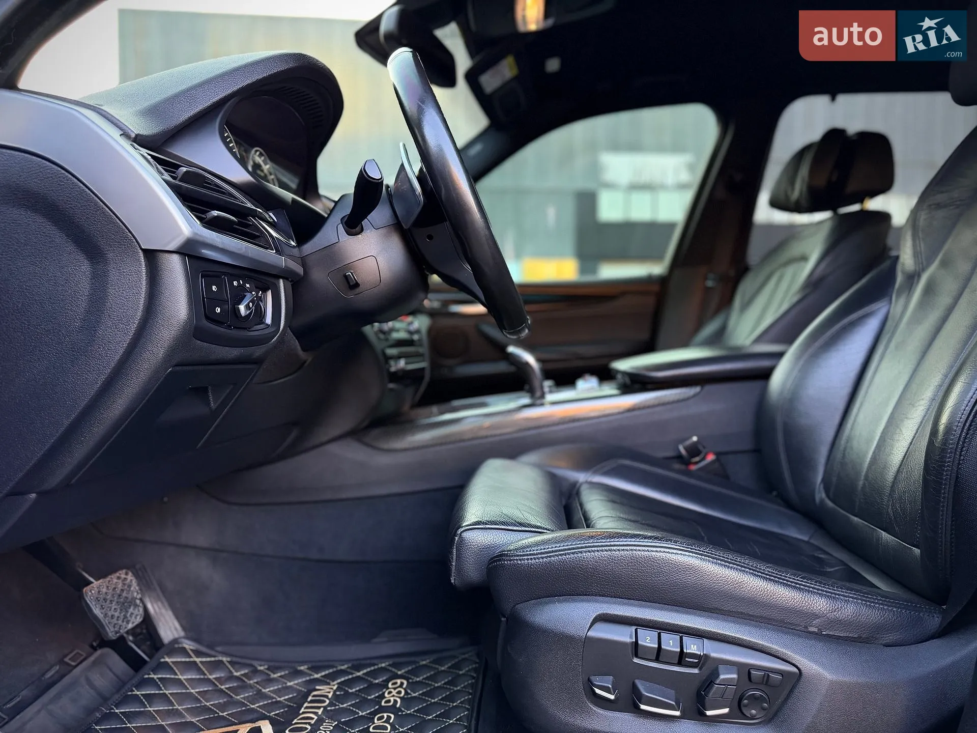 2014 BMW X5 - мініатюра 18