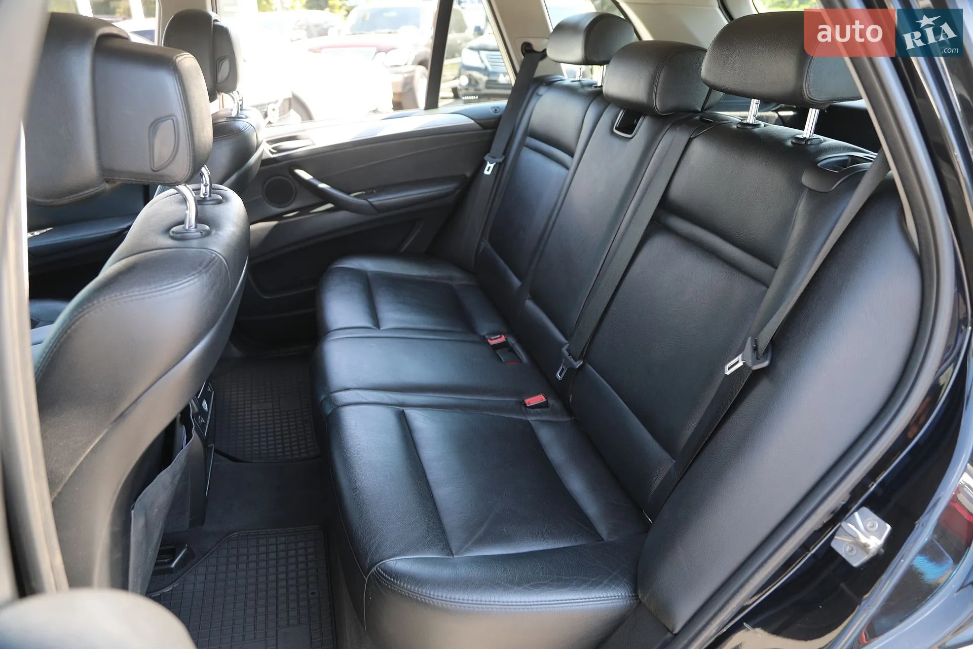 2010 BMW X5 - мініатюра 13