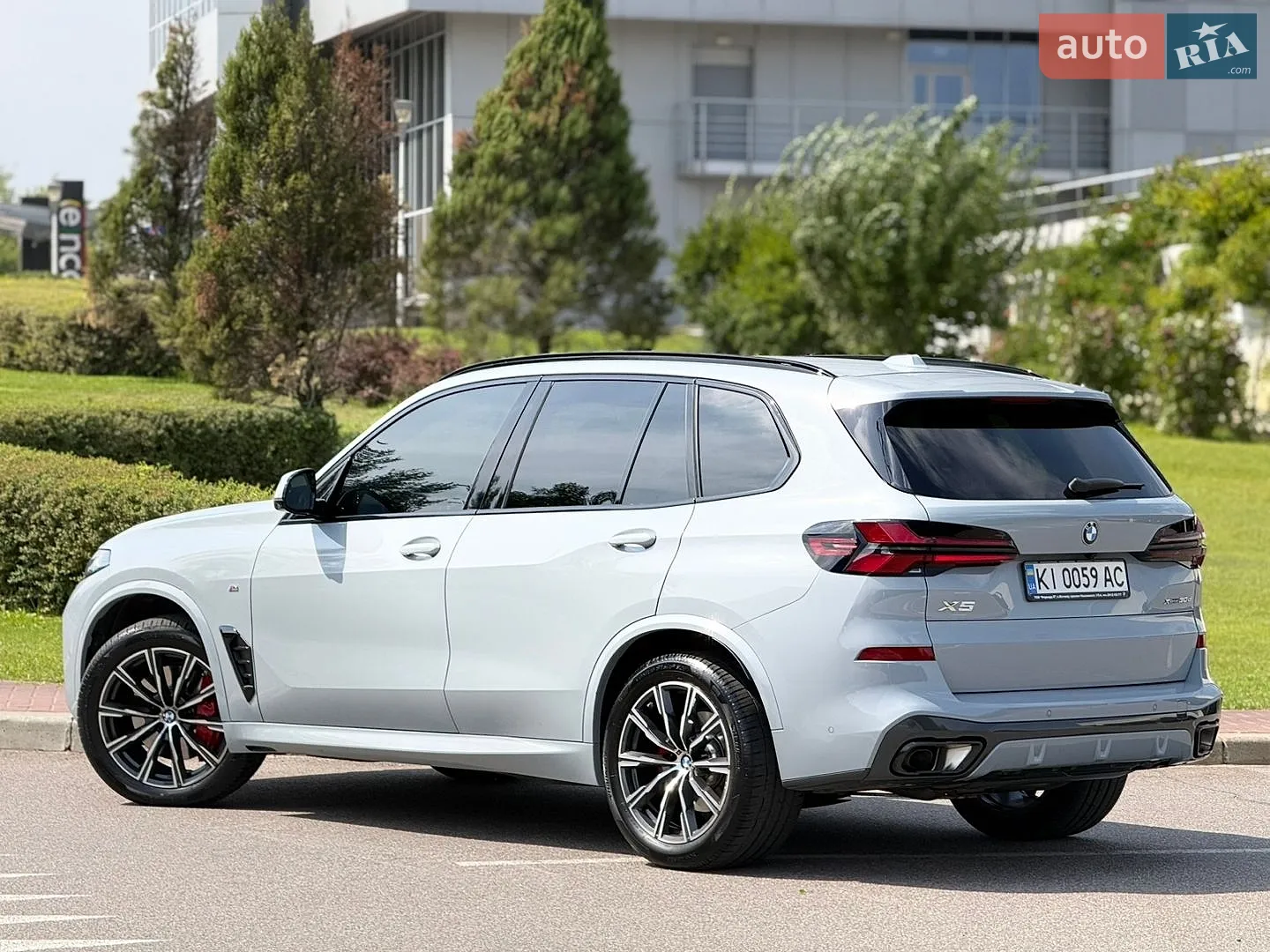 2025 BMW X5 - мініатюра 13