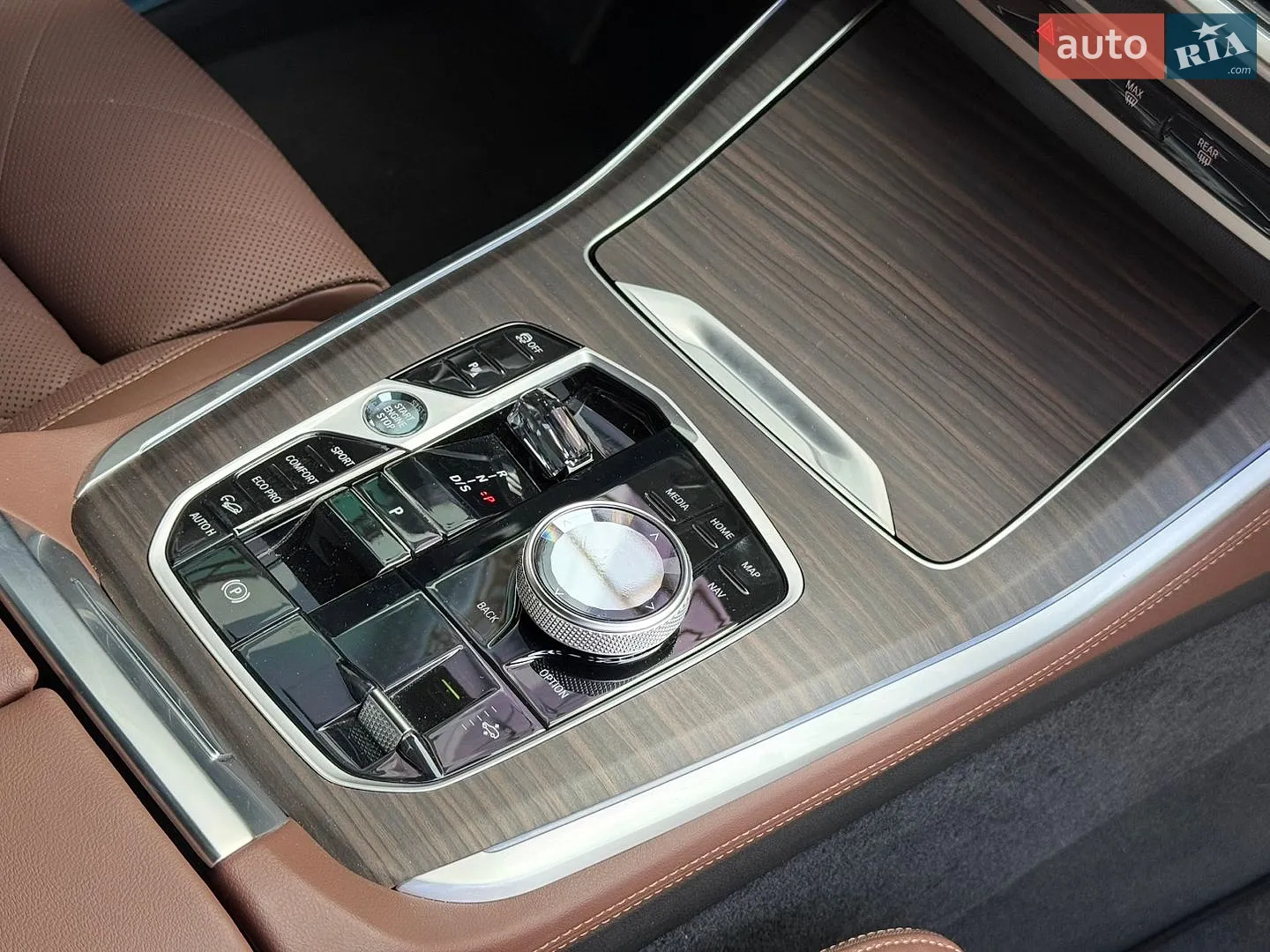 2025 BMW X5 - мініатюра 41