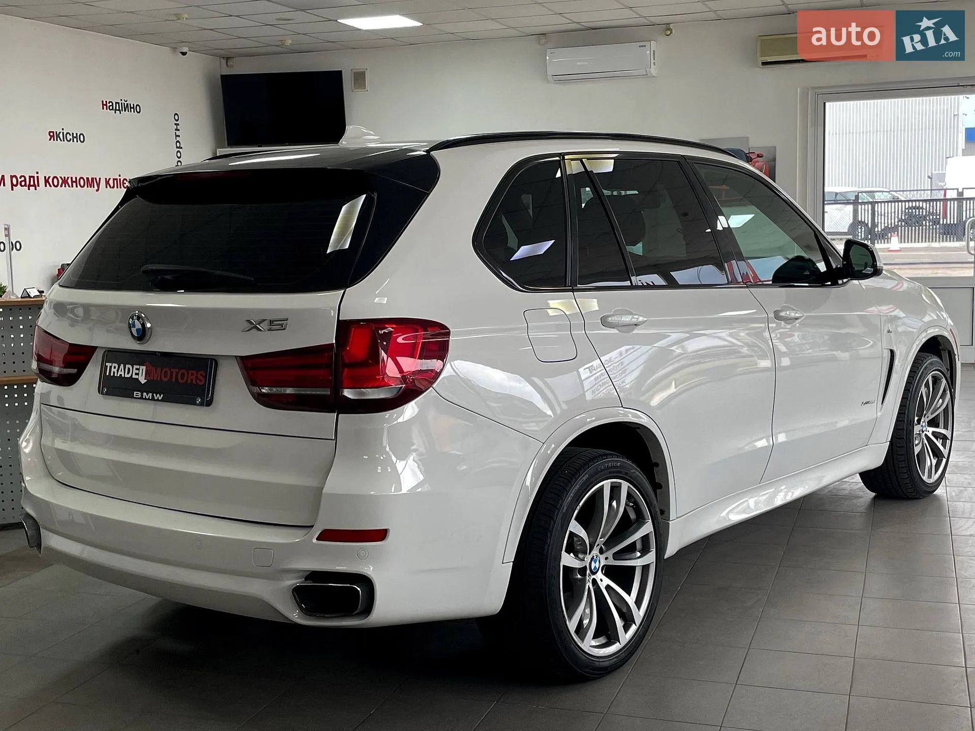 2015 BMW X5 - мініатюра 10