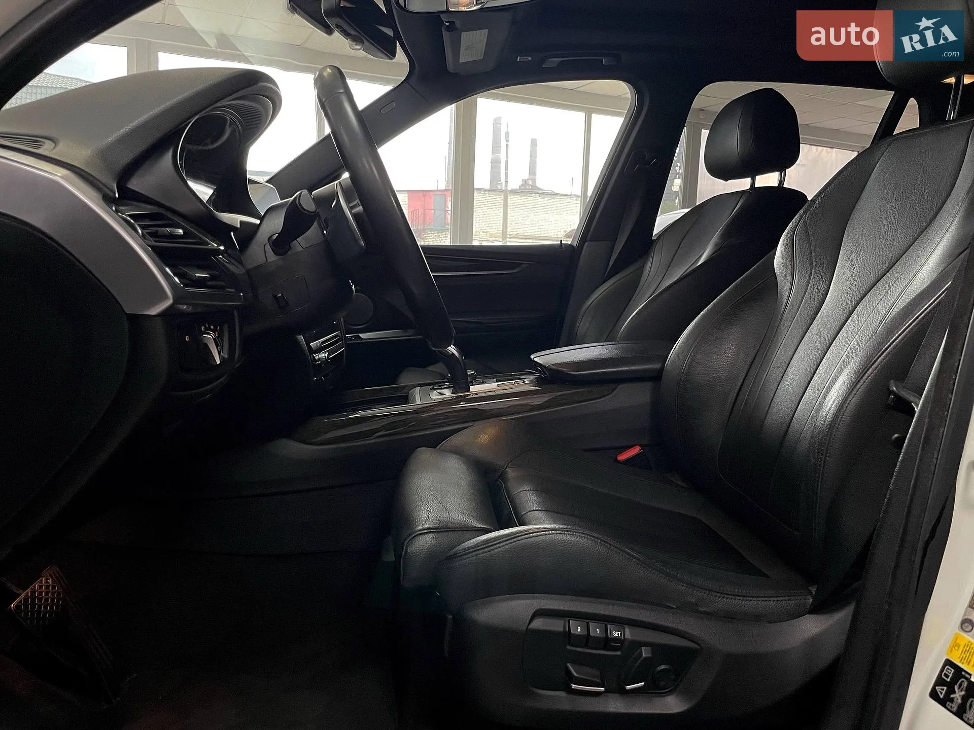 2015 BMW X5 - мініатюра 16