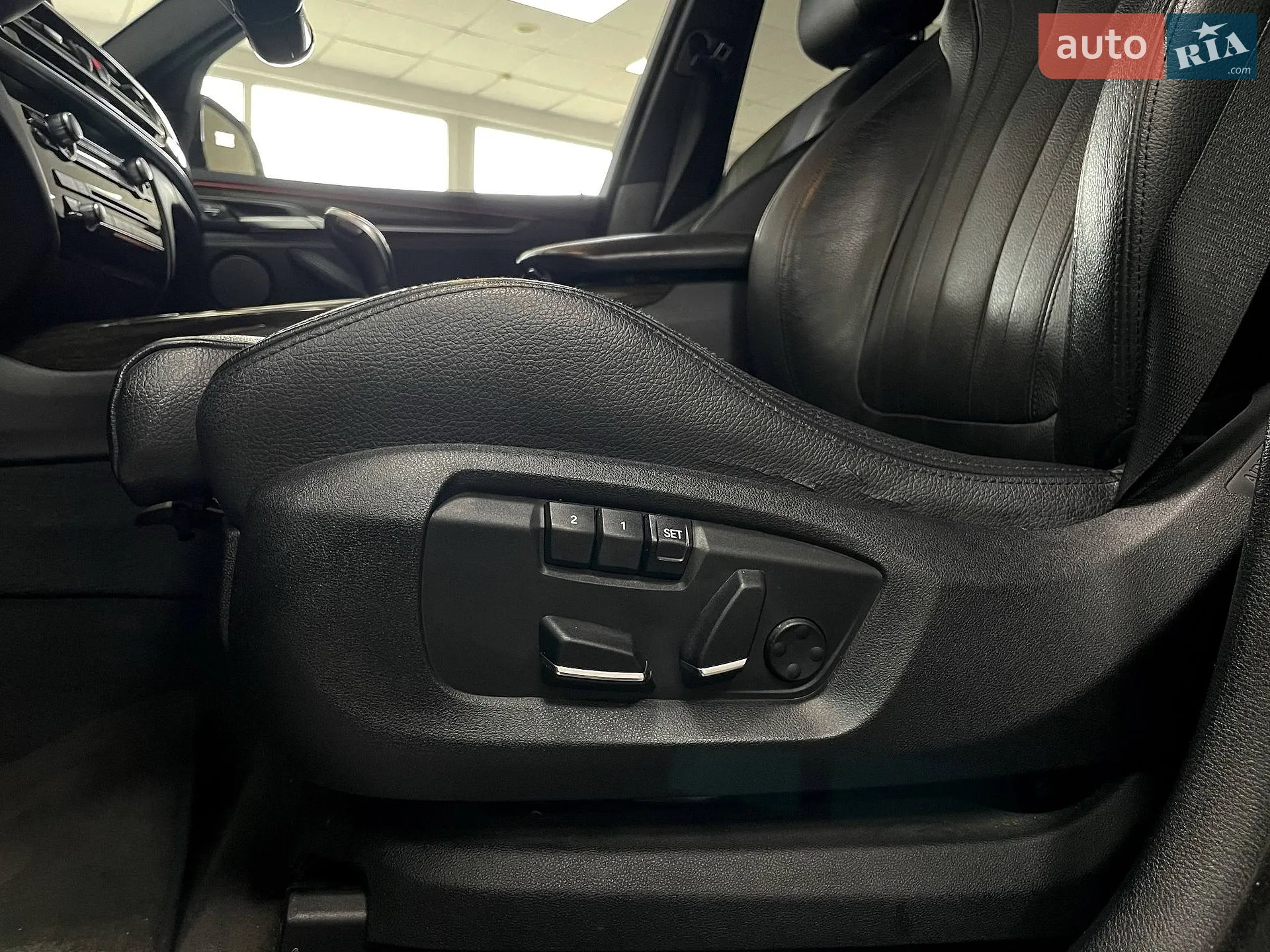2015 BMW X5 - мініатюра 17