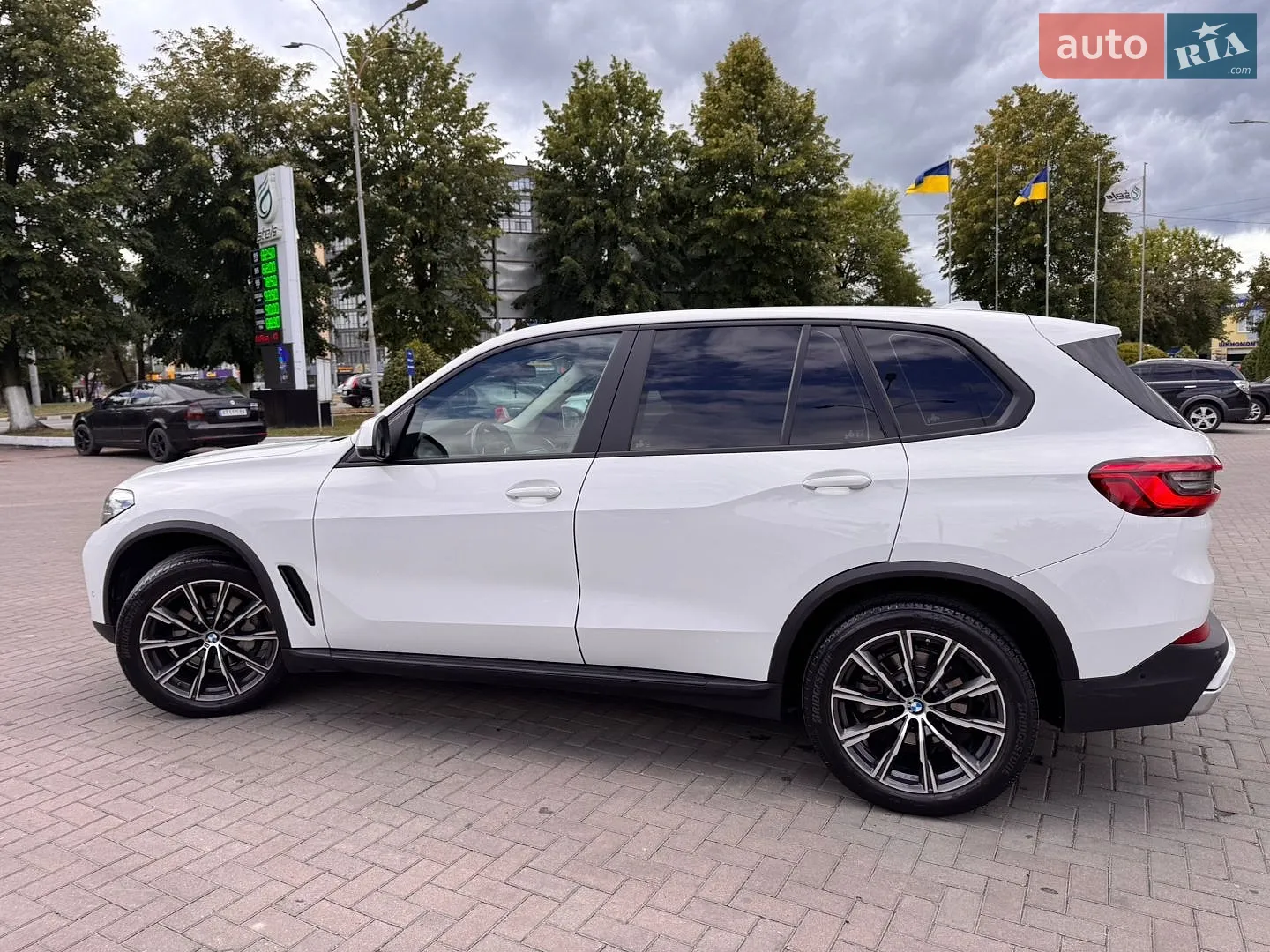 2019 BMW X5 - мініатюра 18